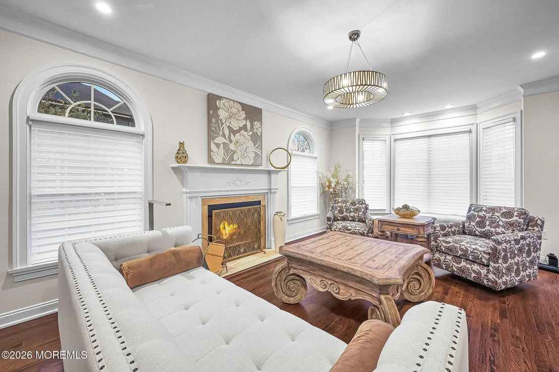 Photo of 2352 Macintosh Drive