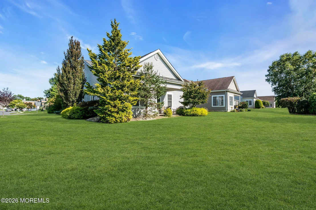 Photo of 1 Turnberry Place