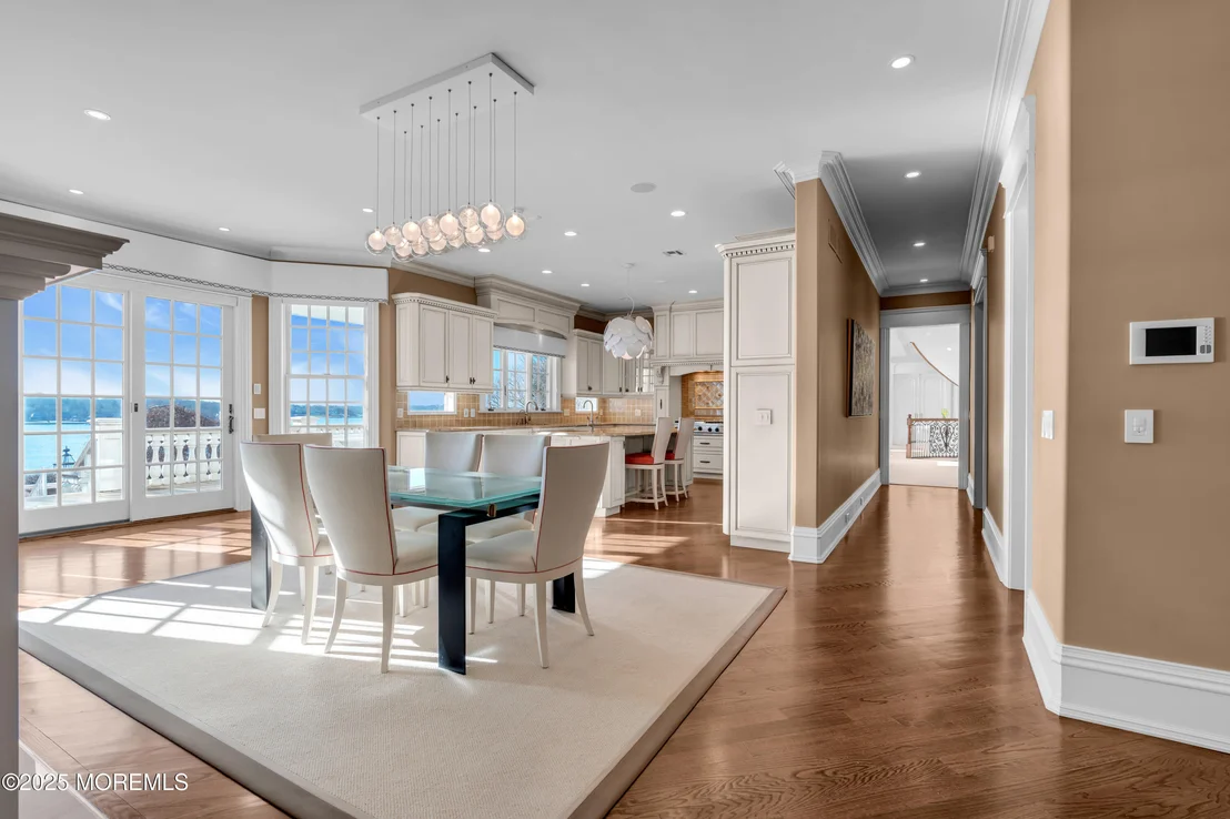 Photo of 934 Navesink River Road