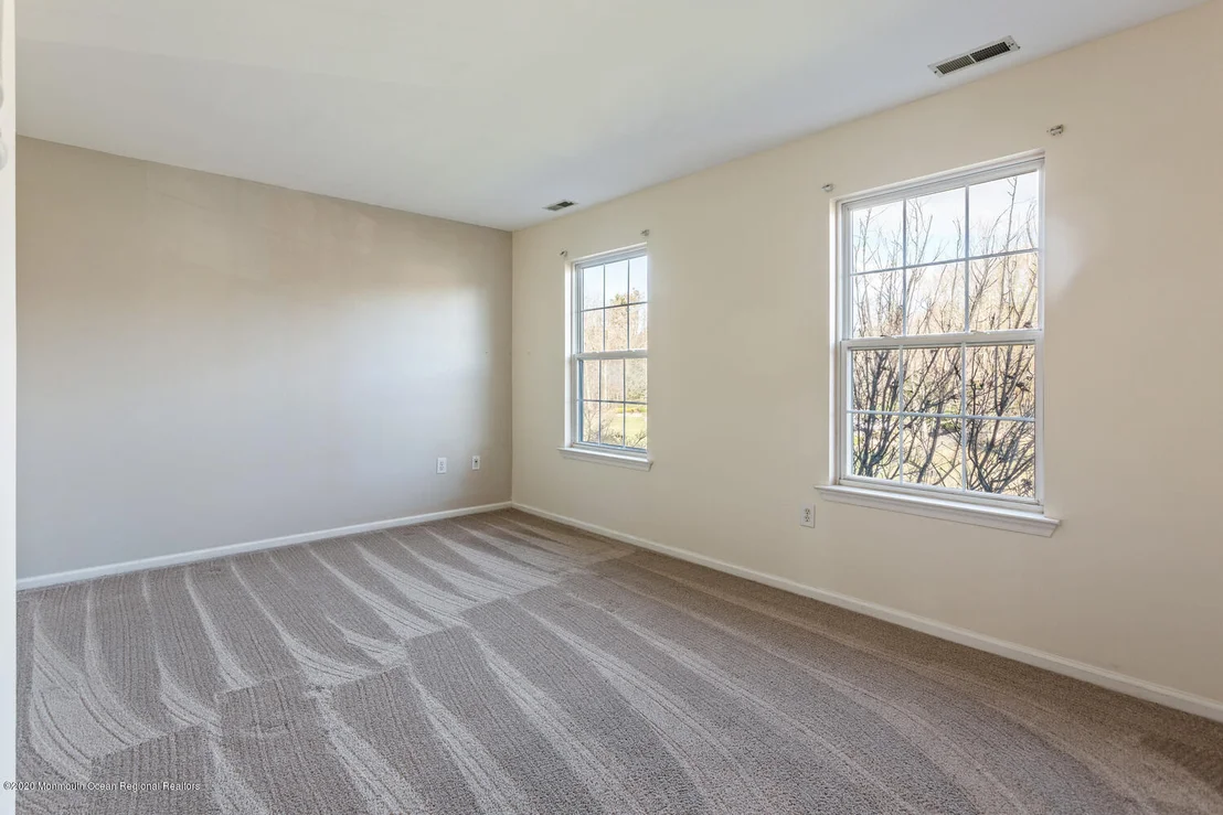 Photo of 11 Hardwood Drive