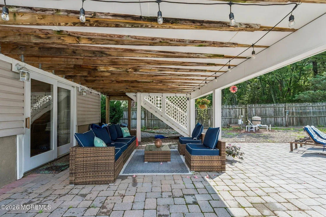 Photo of 420 Crestview Terrace