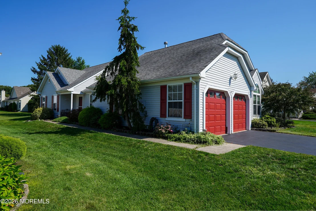 Photo of 2476 Spring Hill Drive