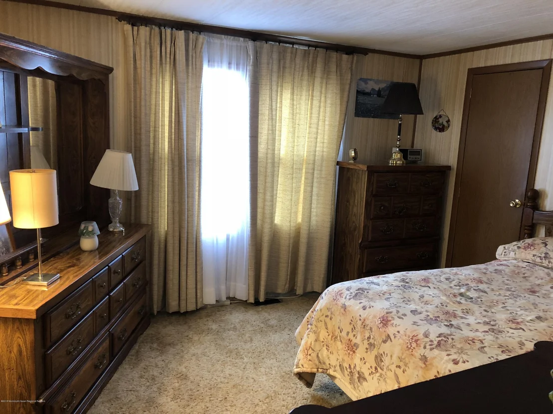 Photo of 646 Dede Drive