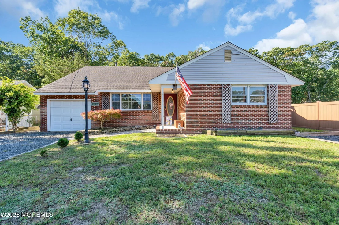 Photo of 141 Sunset Drive