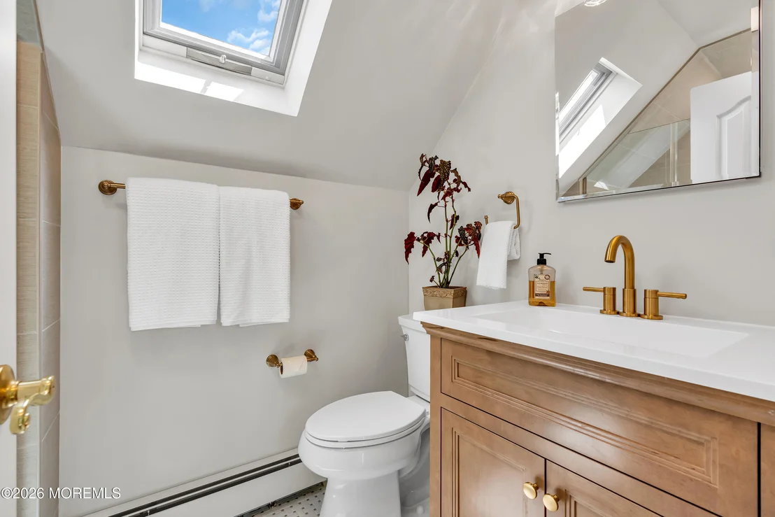 Photo of 40 Icemeadow Lane