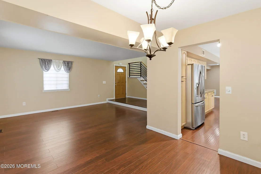 Photo of 42 Fox Drive