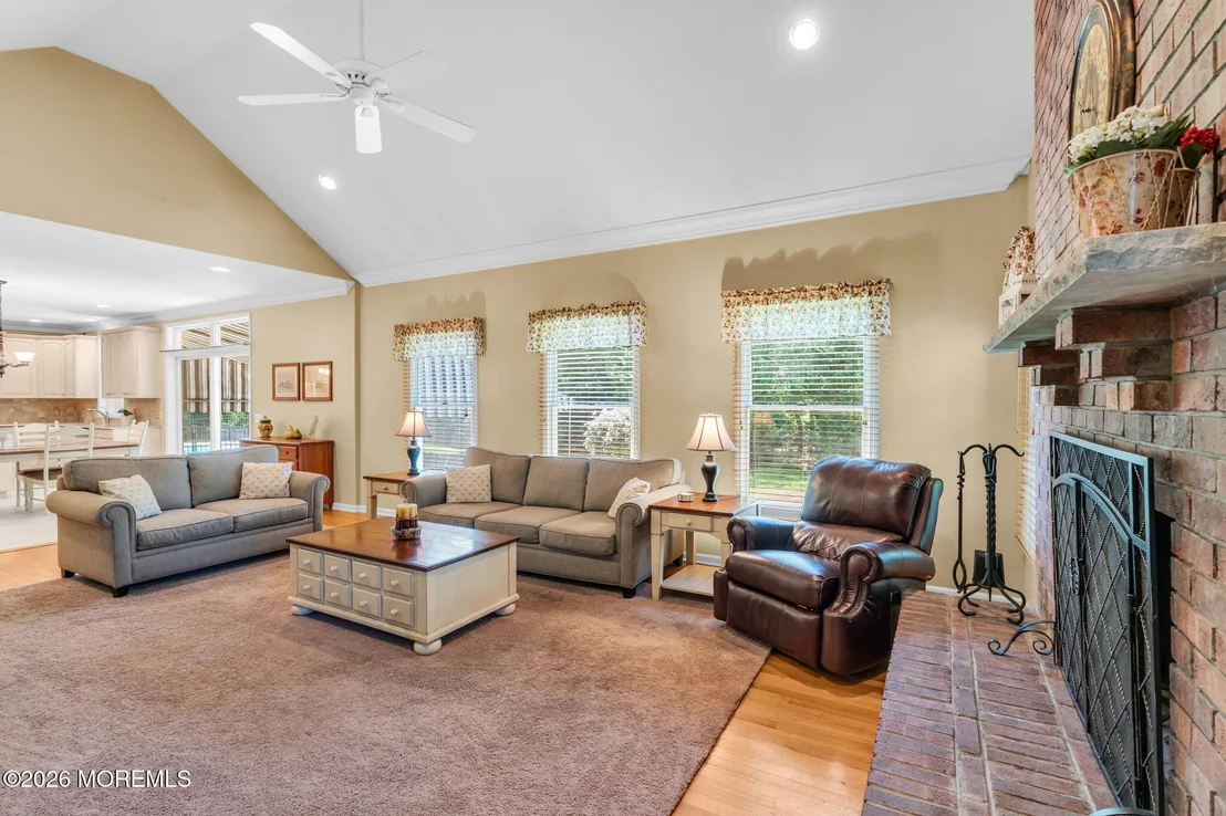 Photo of 28 Arbor Way