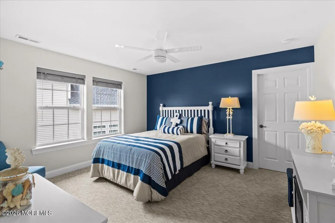 Photo of 7 Firefly Lane