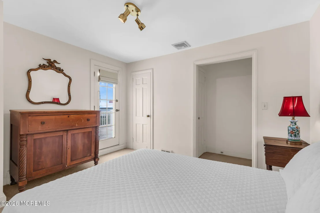 Photo of 5 Howell Avenue