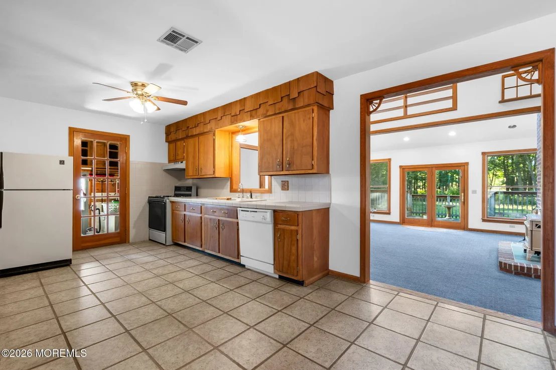 Photo of 141 Sunset Drive