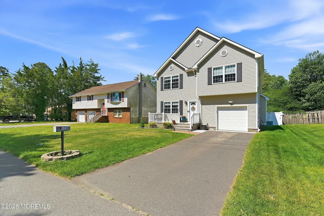 Photo of 1346 Lee Way