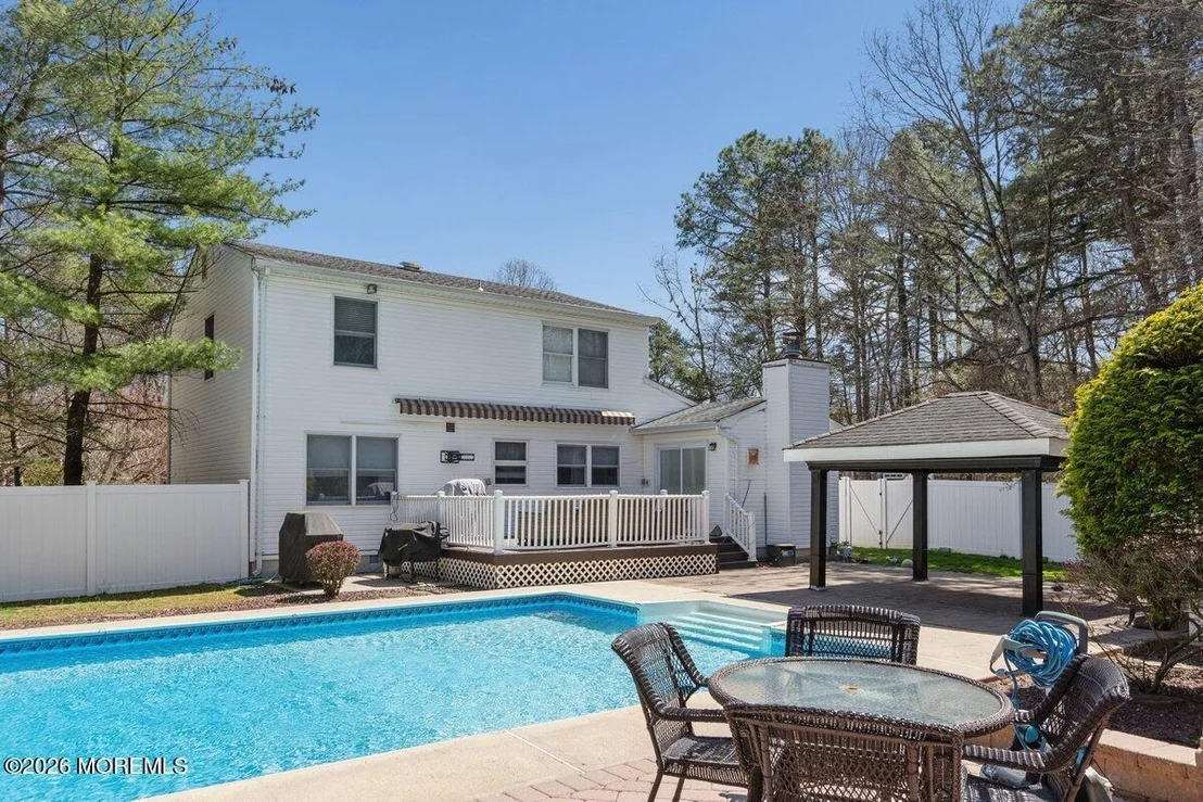 Photo of 12 Southfork Drive
