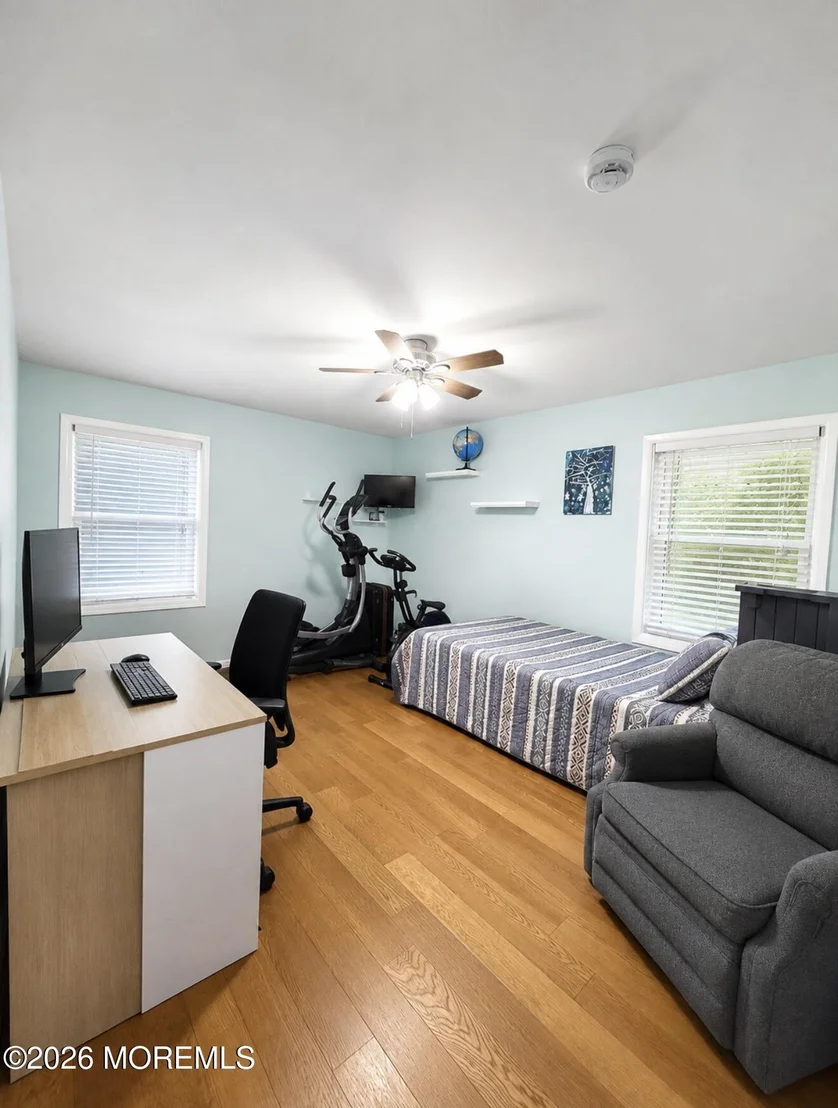 Photo of 565 Azalea Drive