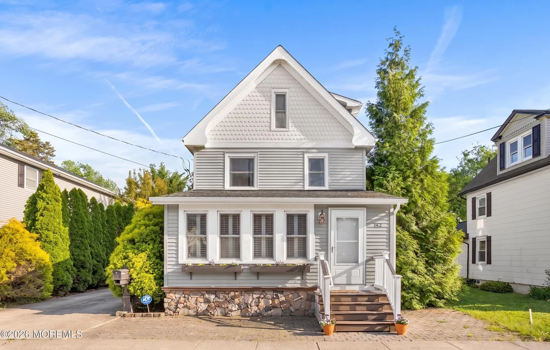 Photo of 142 Otis Avenue