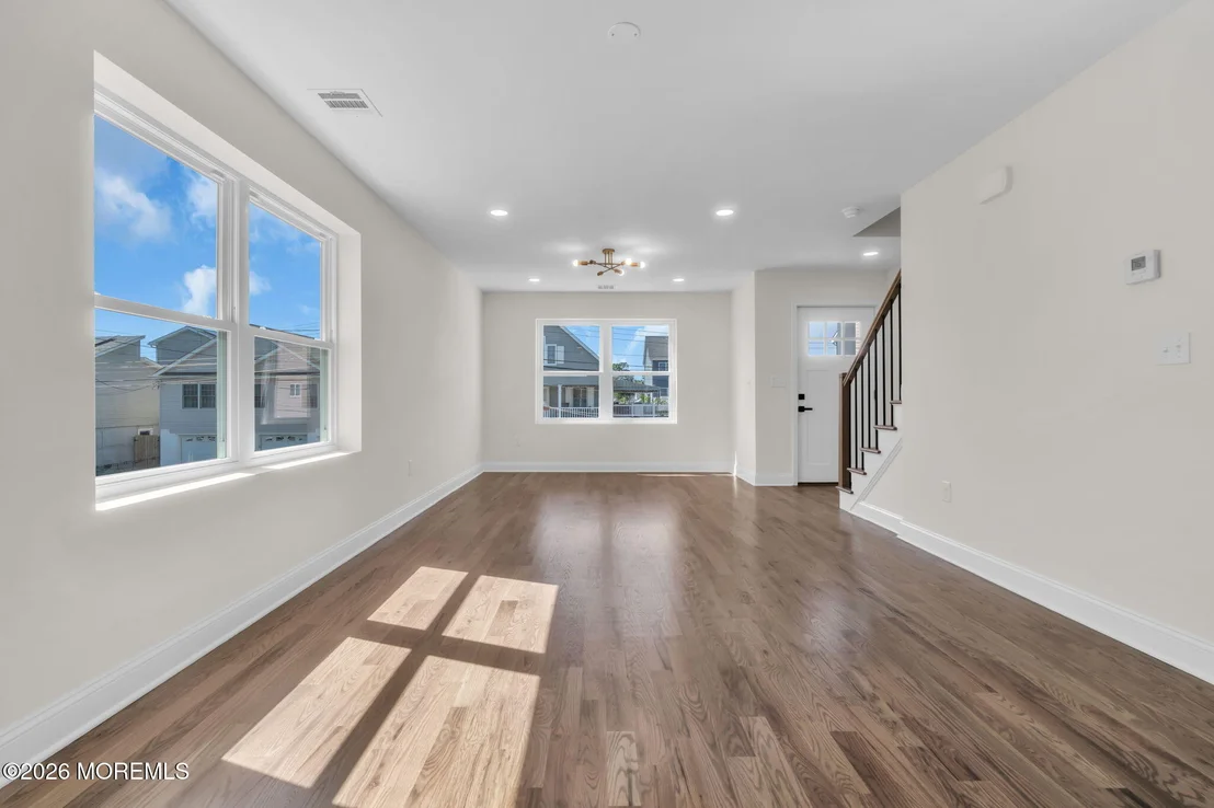Photo of 917 5th Street