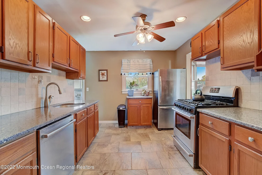 Photo of 202 Lorraine Place