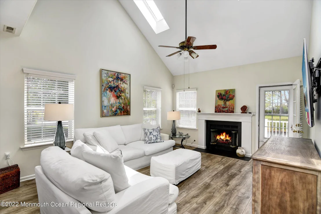Photo of 10 Falstaff Drive