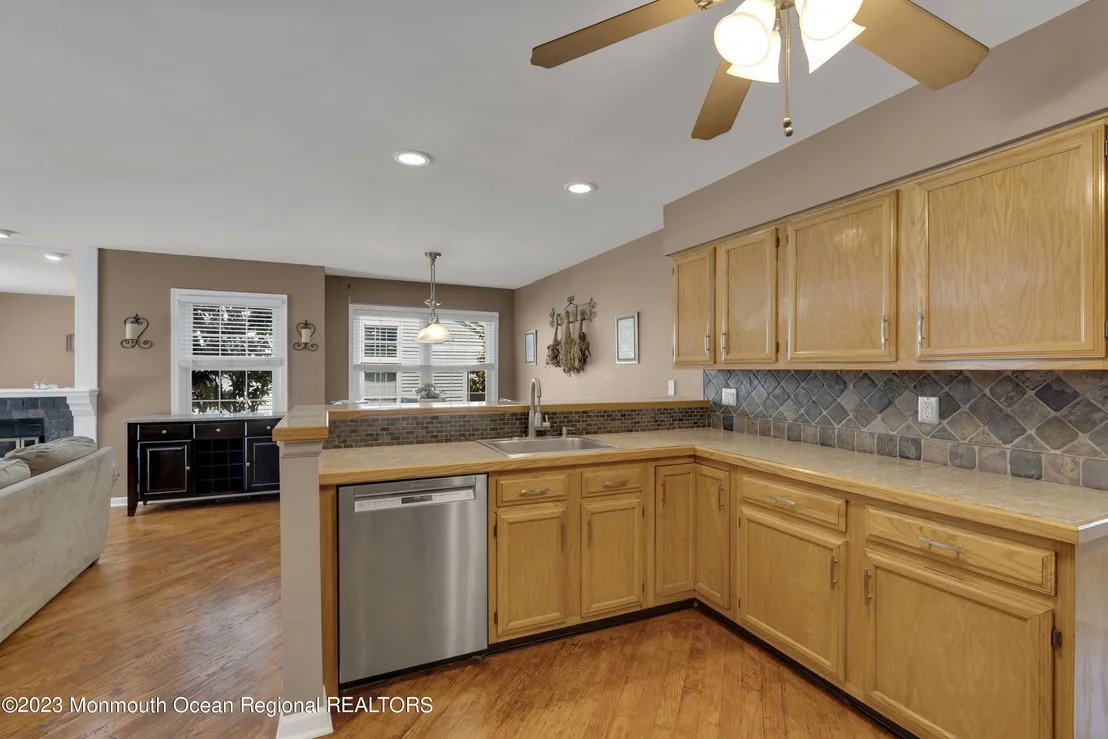 Photo of 7 Spruce Hollow Drive