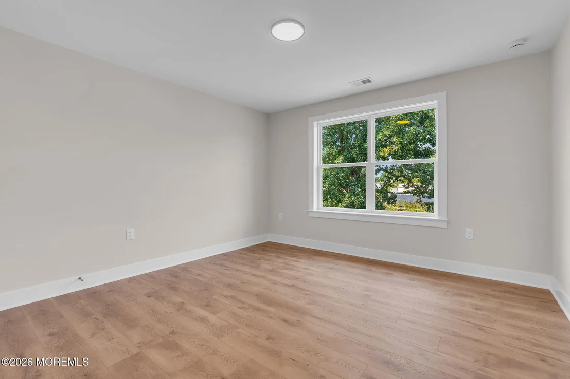 Photo of 1101 3rd Avenue
