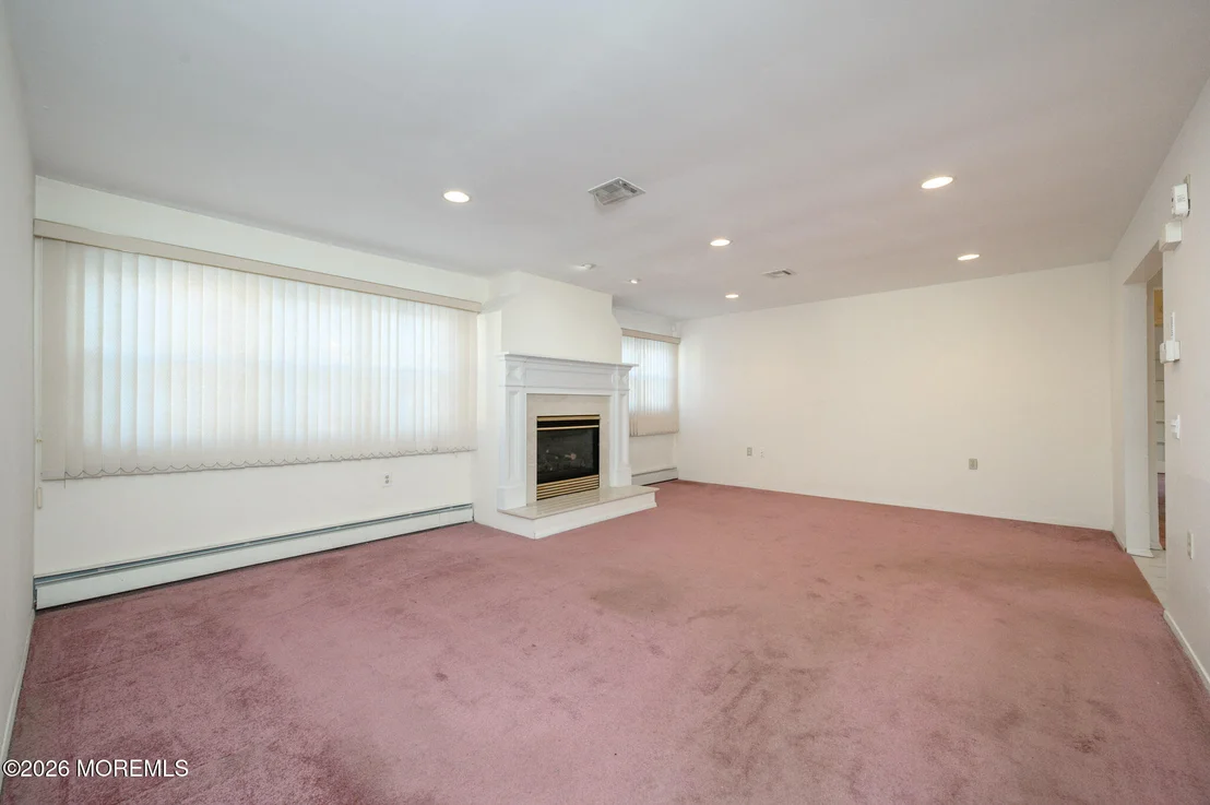 Photo of 27 Bahamia Drive