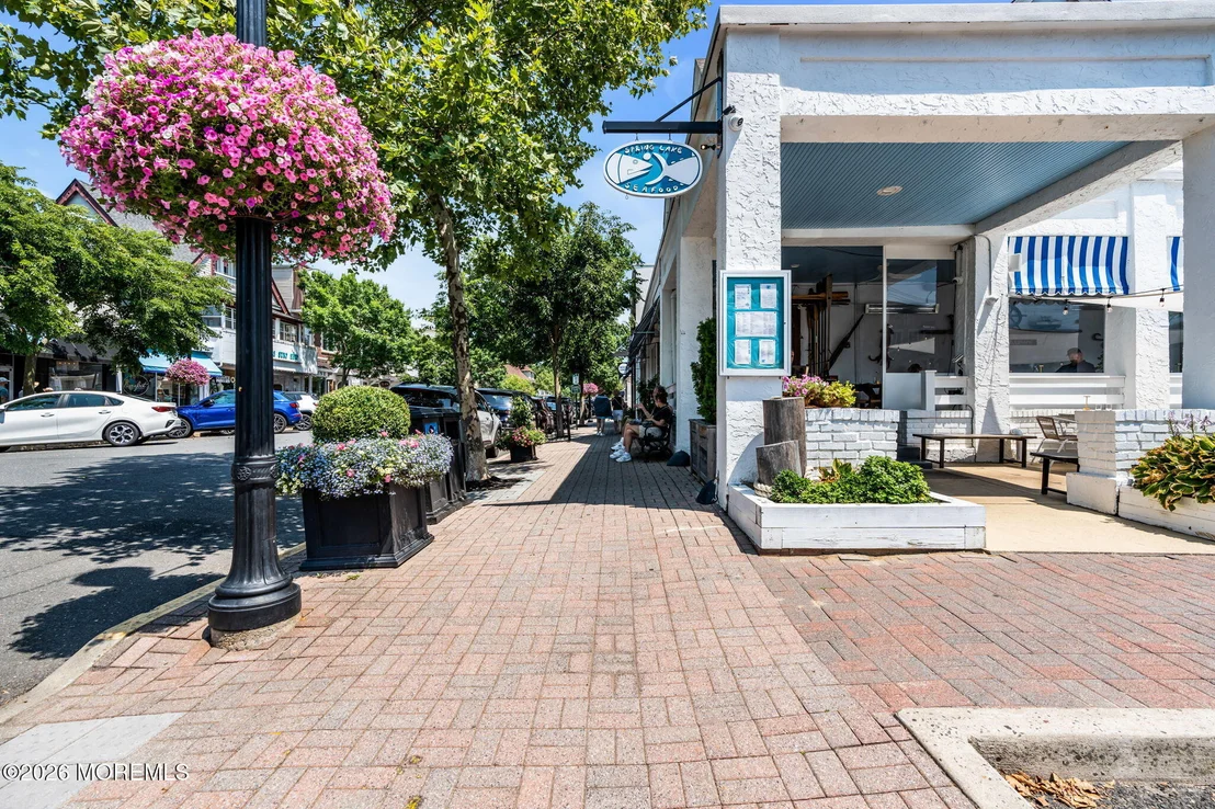 Photo of 5 Howell Avenue