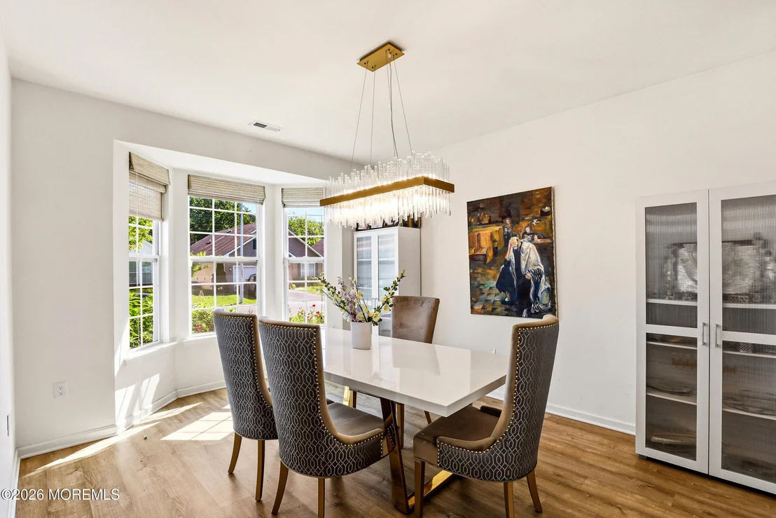 Photo of 70 Eagle Ridge Circle