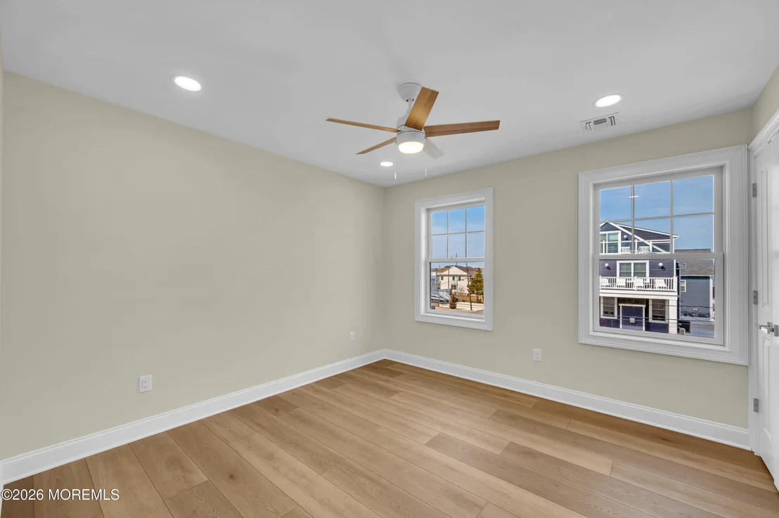 Photo of 105 Fifth Avenue