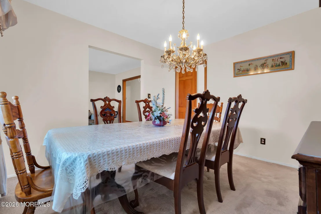 Photo of 52 Cresci Boulevard