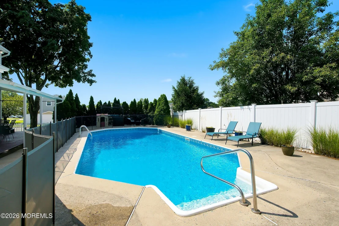 Photo of 159 Pine Needle Street