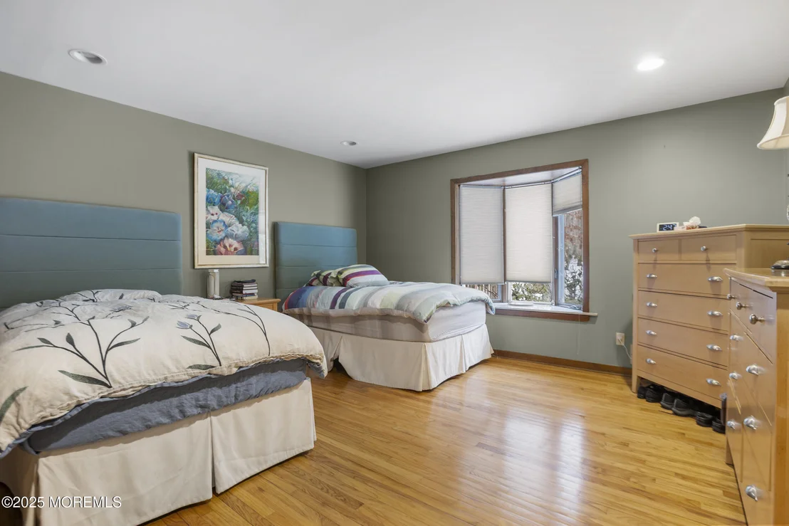 Photo of 780 Green Valley Road