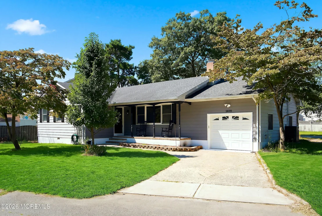 Photo of 1409 Edgemere Avenue