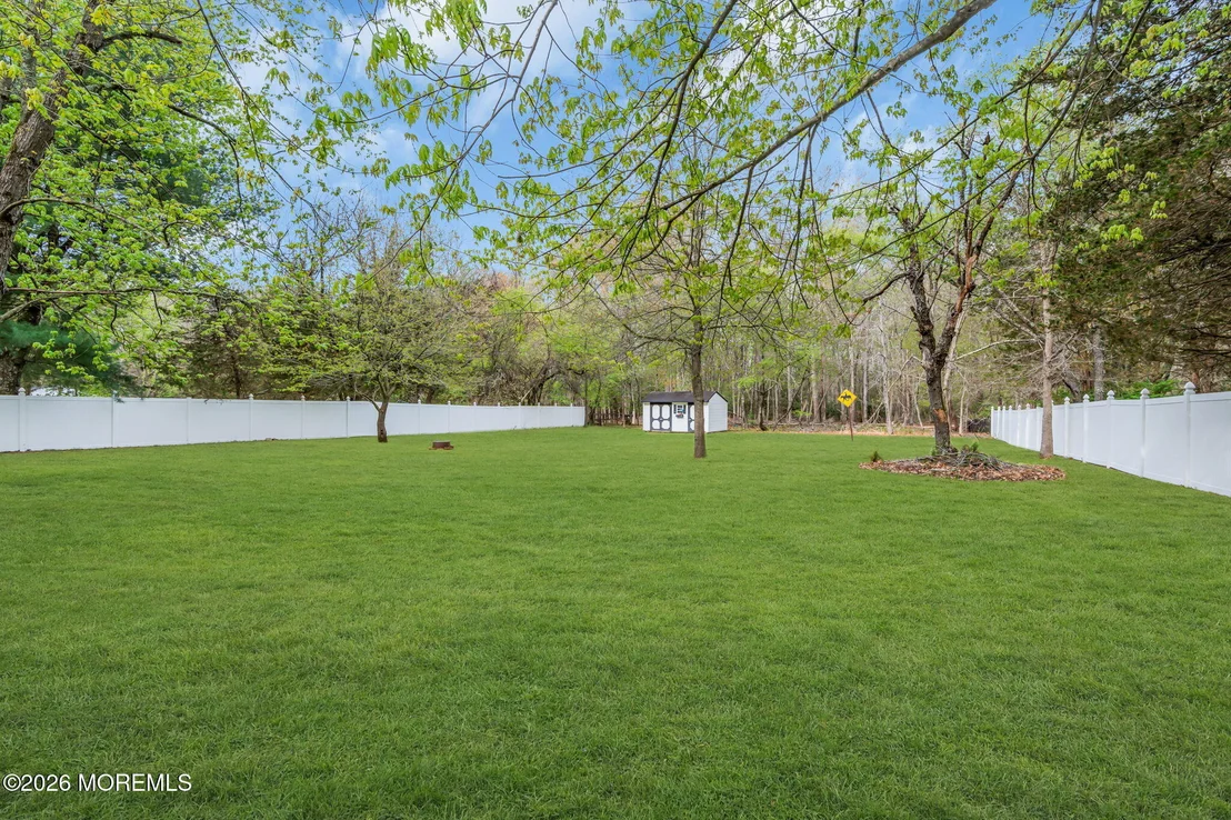 Photo of 120 Cedar Swamp Road