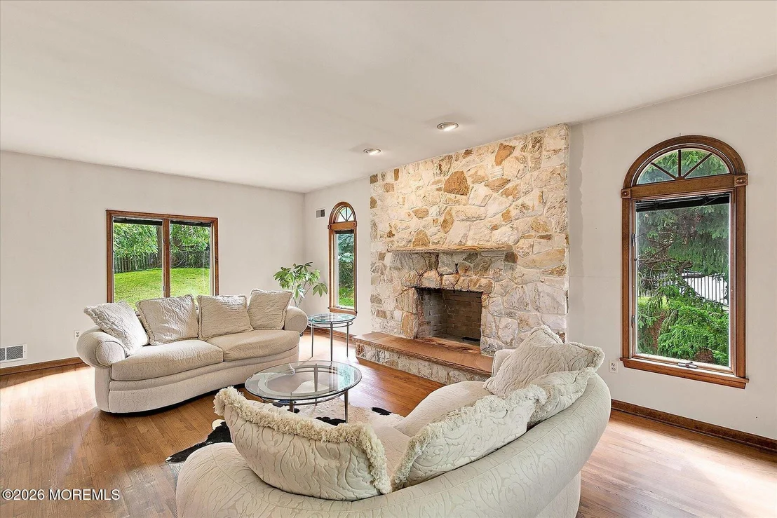 Photo of 11 Castle Drive