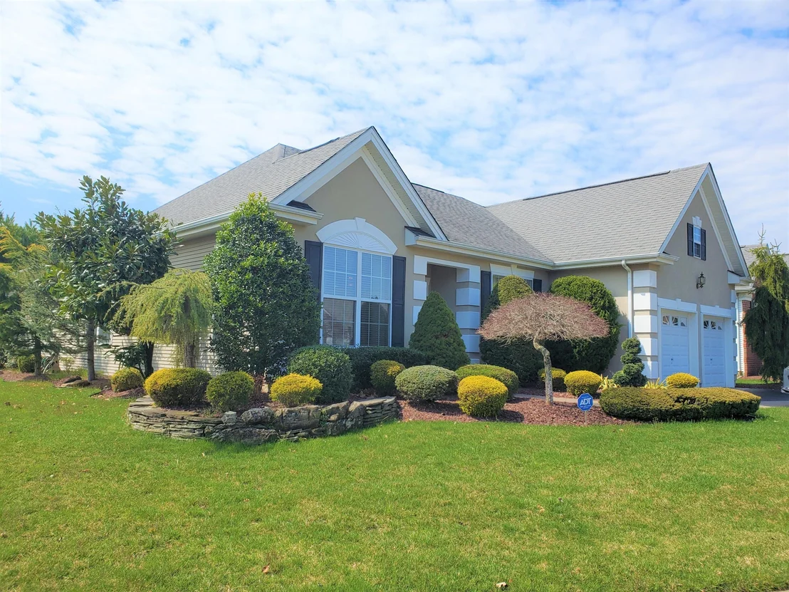 Photo of 41 Portchester Drive