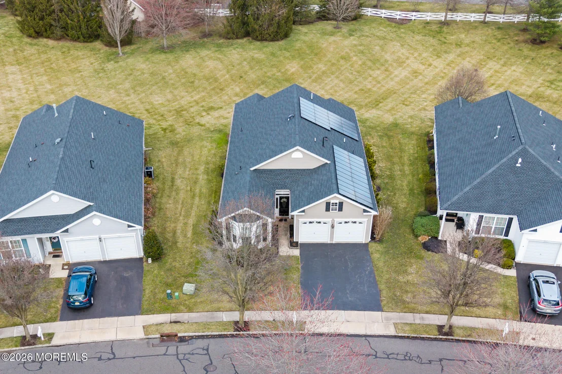 Photo of 10 Minuteman Circle