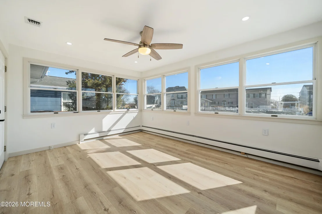 Photo of 715 Richmond Drive