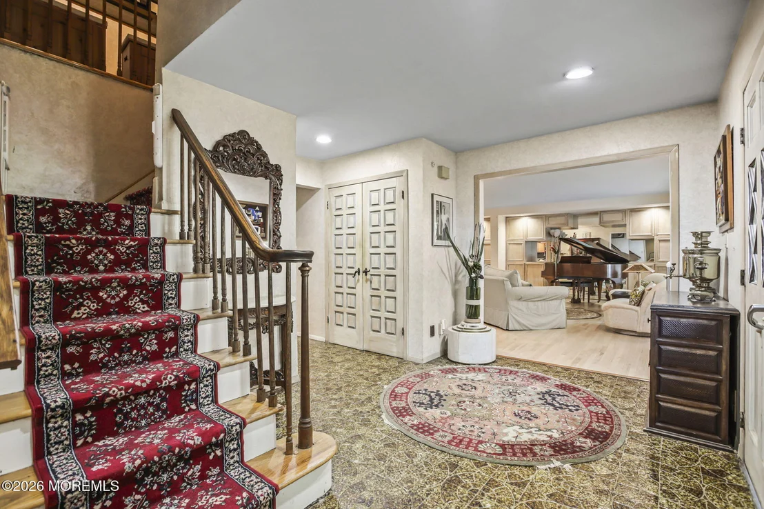 Photo of 5 Spencer Circle