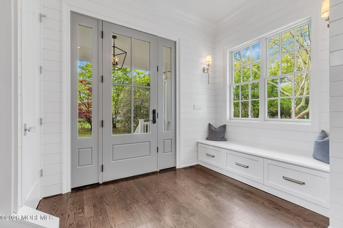 Photo of 13 Buttonwood Lane