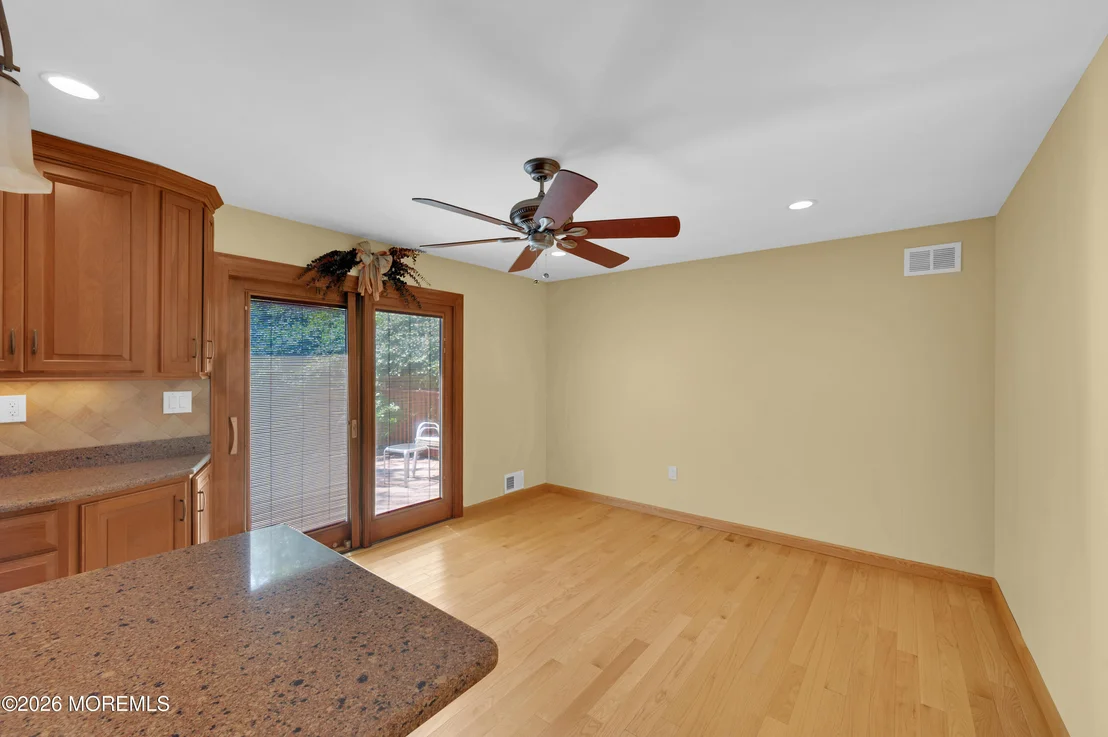 Photo of 718 Auth Avenue