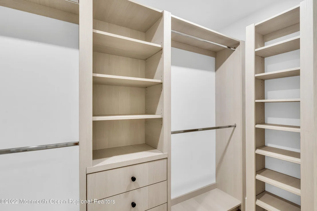 Photo of 376 Orenda Circle