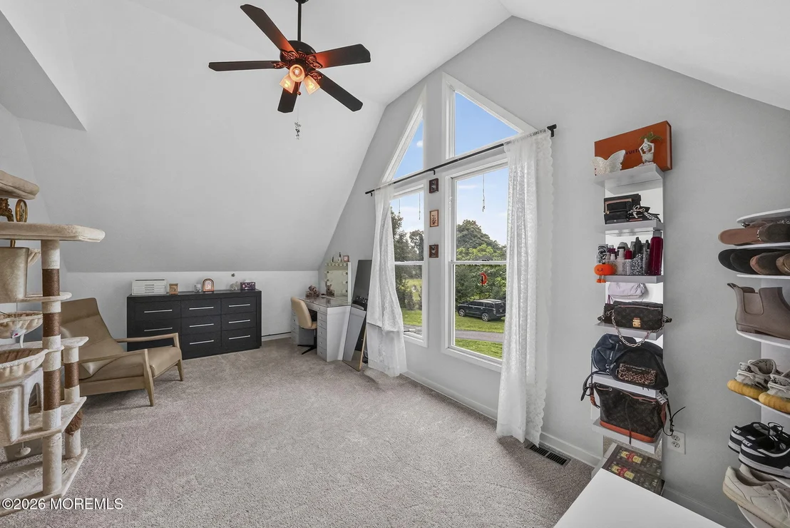 Photo of 1012 Columbus Road
