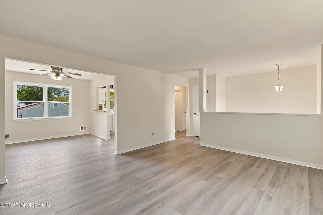 Photo of 296 Lake Shore Drive