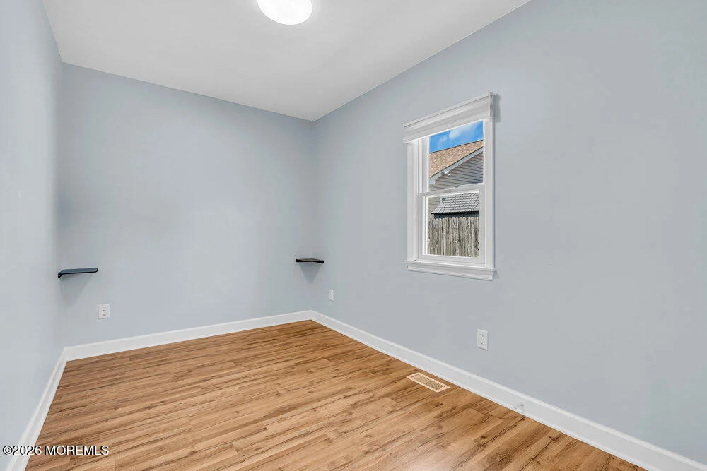 Photo of 1407 Edgemere Road