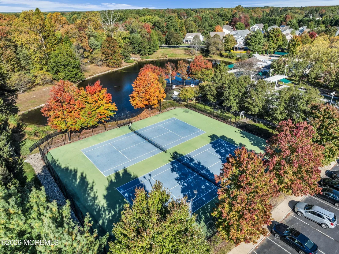 Photo of 178 Huntington Drive