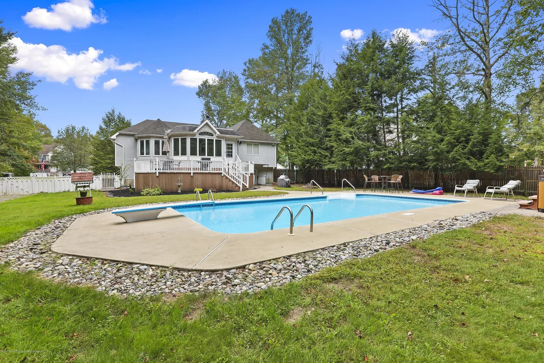 Photo of 69 Johnson Lane