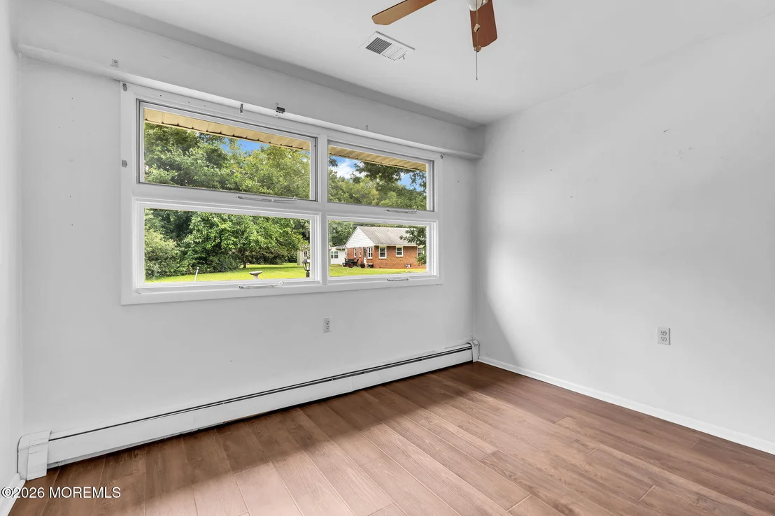 Photo of 75 Columbine Circle