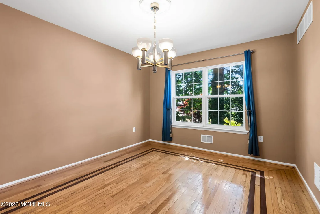 Photo of 8 Colleen Way