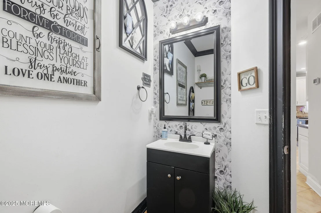 Photo of 11 Penny Lane