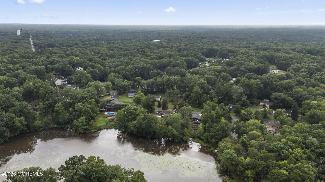 Photo of 30 S Lakeview Drive