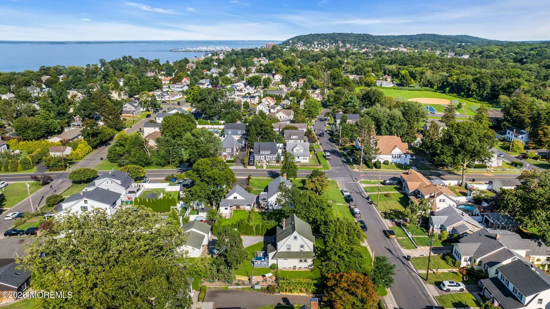 Photo of 39 Highland Avenue